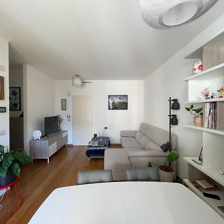 Casa Ampere Apartment Milan Exterior photo